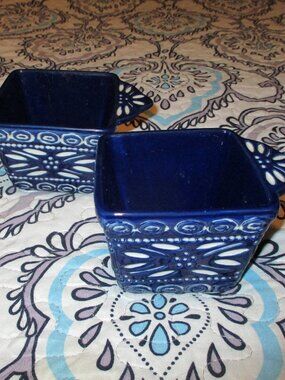Temp-tations Carved Old World Oven-to-Table 2p Set Cobalt Blue White